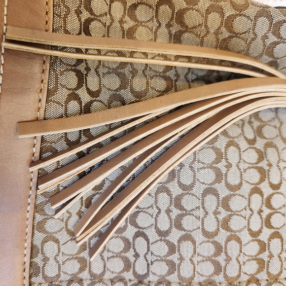 COACH monogram bag - Picture 9 of 9